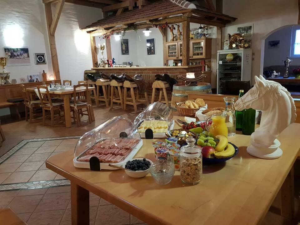 Willa Reiterhof Roessler Poppendorf im Burgenland Zewnętrze zdjęcie